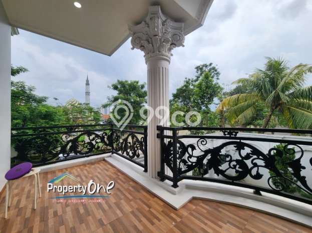 Dijual Rumah Premium dengan Fasilitas Sekitar Lengkap di BSD, Tangerang Selatan Dijual Rumah Premium dengan Fasilitas Sekitar Lengkap di BSD, Tangerang Selatan
