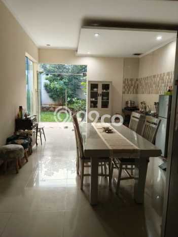 Dijual Rumah Luas Megah Dengan View Eksklusif di Bintaro, Tangerang Selatan Dijual Rumah Luas Megah Dengan View Eksklusif di Bintaro, Tangerang Selatan