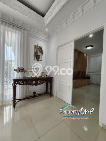 Dijual Rumah Premium dengan Fasilitas Sekitar Lengkap di BSD, Tangerang Selatan Dijual Rumah Premium dengan Fasilitas Sekitar Lengkap di BSD, Tangerang Selatan