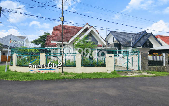 Siap Huni Rumah Mewah 4 Kamar di BSD Dekat ke Mana Saja Siap Huni Rumah Mewah 4 Kamar di BSD Dekat ke Mana Saja