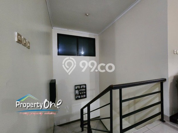 Dijual Rumah Premium dengan Fasilitas Sekitar Komplit di BSD, Tangerang Selatan Dijual Rumah Premium dengan Fasilitas Sekitar Komplit di BSD, Tangerang Selatan