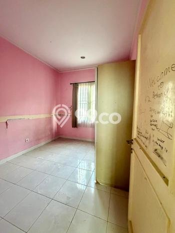 Hunian Eksklusif Siap Huni LT 162m2 di BSD, Tangerang Selatan Hunian Eksklusif Siap Huni LT 162m2 di BSD, Tangerang Selatan