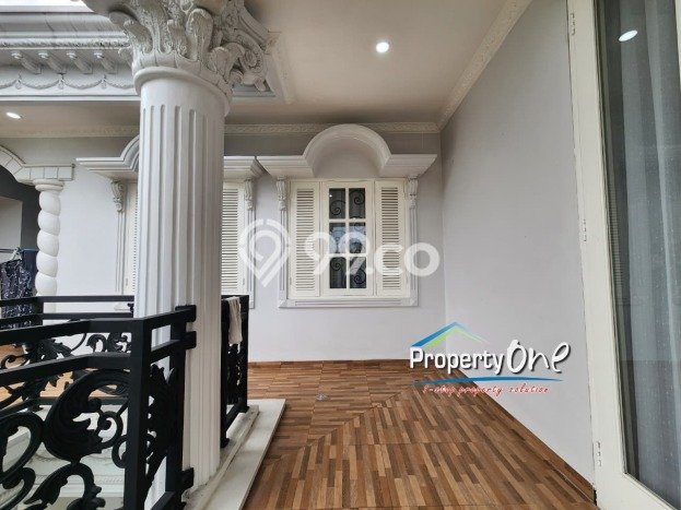 Dijual Rumah Premium dengan Fasilitas Sekitar Lengkap di BSD, Tangerang Selatan Dijual Rumah Premium dengan Fasilitas Sekitar Lengkap di BSD, Tangerang Selatan