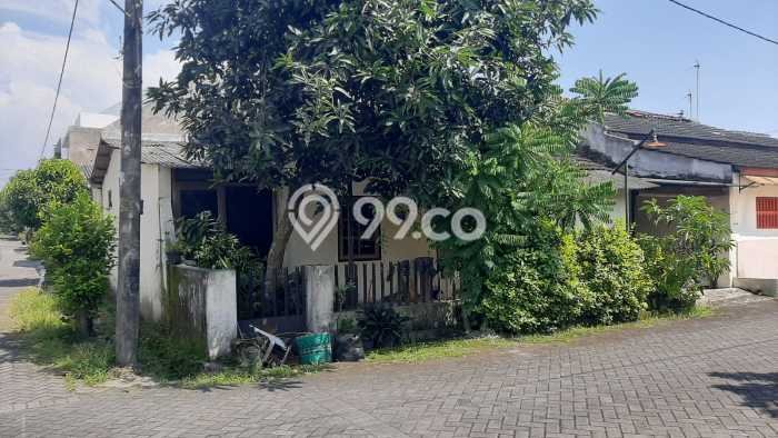 Rumah Area Strategis kawasan Gamping, Sleman, LT 132m² Bangunan 100m² Rumah Area Strategis kawasan Gamping, Sleman, LT 132m² Bangunan 100m²