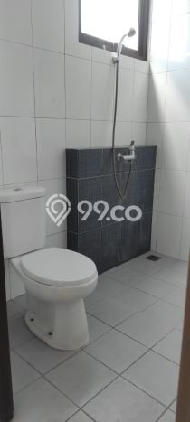 Jarang Ada! Rumah Sewa 3 Kamar Bagus Siap Huni BSD Jarang Ada! Rumah Sewa 3 Kamar Bagus Siap Huni BSD