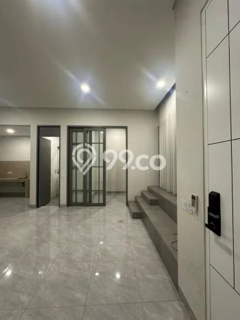 Rumah Disewakan Tangerang LT 98m2 LB 198m2 Kawasan BSD Rumah Disewakan Tangerang LT 98m2 LB 198m2 Kawasan BSD