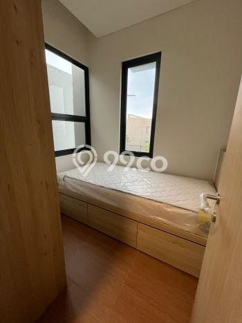 Jarang Ada! Rumah Sewa 3 Kamar Bagus Siap Huni BSD Jarang Ada! Rumah Sewa 3 Kamar Bagus Siap Huni BSD