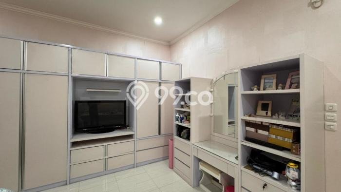 Jual Rumah Mewah Megah Dengan View Eksklusif di Bandengan, Jakarta Utara Jual Rumah Mewah Megah Dengan View Eksklusif di Bandengan, Jakarta Utara