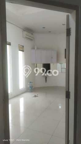 LOKASI STRATEGIS! Ruko di Lippo Karawaci, Luas 270m2m², Area Komersial LOKASI STRATEGIS! Ruko di Lippo Karawaci, Luas 270m2m², Area Komersial