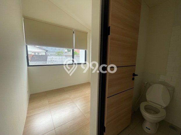 Disewakan Rumah Murah di Lippo Karawaci Tangerang Punya 3 Kamar Tidur Disewakan Rumah Murah di Lippo Karawaci Tangerang Punya 3 Kamar Tidur