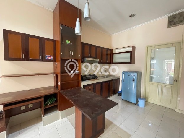 Rumah Disewakan Tangerang LT 90m2 LB 78m2 Area Lippo Karawaci Rumah Disewakan Tangerang LT 90m2 LB 78m2 Area Lippo Karawaci