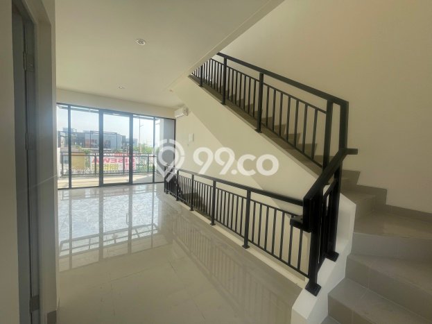 SENTRA BISNIS! Ruko Kawasan , Luas 141m2m², Kawasan Perniagaan SENTRA BISNIS! Ruko Kawasan , Luas 141m2m², Kawasan Perniagaan