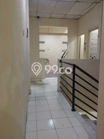 Ruko di , Luas 237m2m², Pusat Komersial, Siap Operasi Ruko di , Luas 237m2m², Pusat Komersial, Siap Operasi