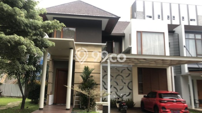 Sewa Rumah Harga Terjangkau di BSD City Tangerang dengan 4 Kamar Tidur Sewa Rumah Harga Terjangkau di BSD City Tangerang dengan 4 Kamar Tidur
