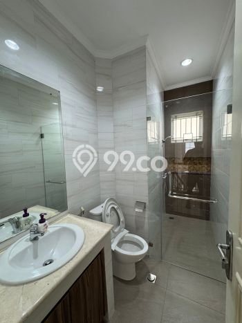 Rumah Sewa Tangerang LT 480m2 LB 400m2 Kawasan Lippo Karawaci Rumah Sewa Tangerang LT 480m2 LB 400m2 Kawasan Lippo Karawaci
