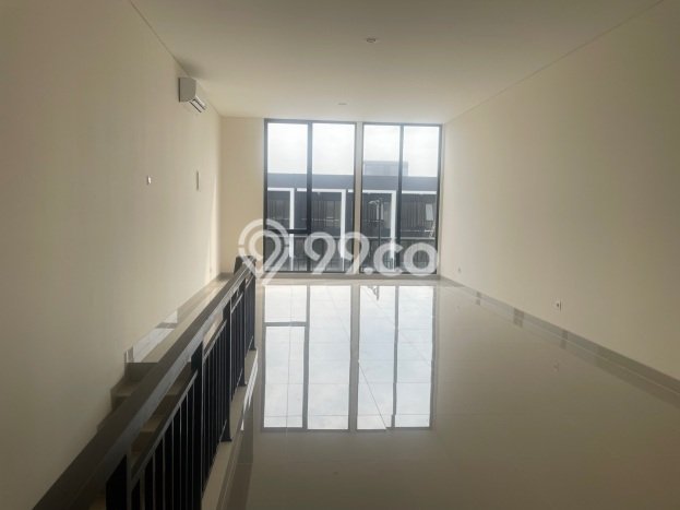 Unit Ruko Disewakan di Gading Serpong di Area Ramai & Strategis Unit Ruko Disewakan di Gading Serpong di Area Ramai & Strategis