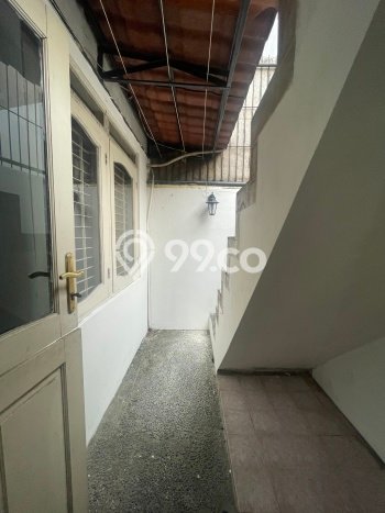 Rumah Sewa Tangerang LT 90m2 LB 72m2 Kawasan Lippo Karawaci Rumah Sewa Tangerang LT 90m2 LB 72m2 Kawasan Lippo Karawaci