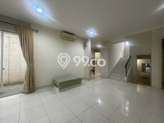Sewa Rumah Murah di BSD City Tangerang dengan 3 KT Sewa Rumah Murah di BSD City Tangerang dengan 3 KT