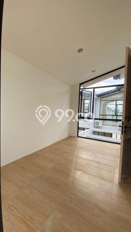 Disewakan! Rumah 2 Kamar Tidur &
2 Kamar Mandi di Lippo Karawaci, Tangerang Disewakan! Rumah 2 Kamar Tidur &
2 Kamar Mandi di Lippo Karawaci, Tangerang