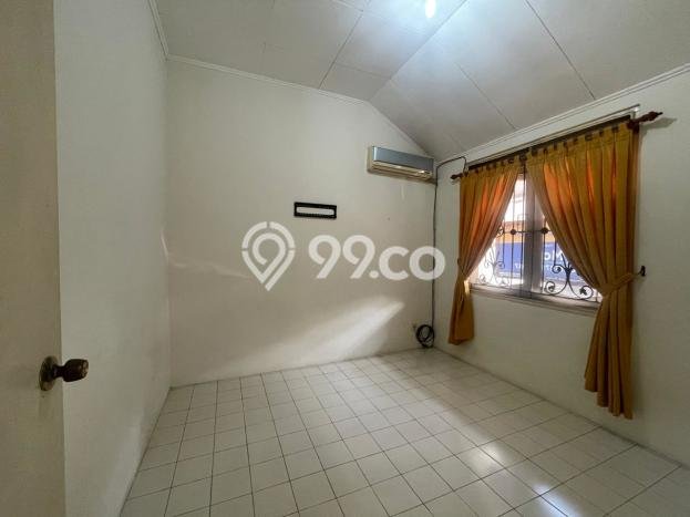 Rumah Luas Asri 2 KT Siap Pakai di Lippo Karawaci Tangerang Rumah Luas Asri 2 KT Siap Pakai di Lippo Karawaci Tangerang