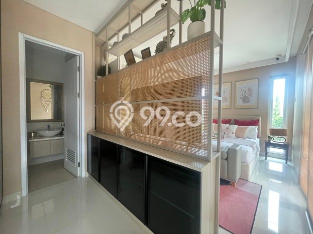 Rumah Luxury Best Location di Tangerang, Banten Rumah Luxury Best Location di Tangerang, Banten