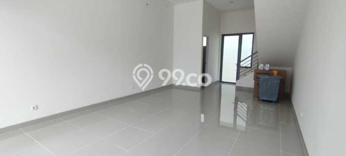 Unit Komersial Disewakan di Tangerang Area Strategis Harga Kompetitif Unit Komersial Disewakan di Tangerang Area Strategis Harga Kompetitif