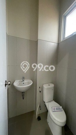 LOKASI PREMIUM! Ruko di Curug, Luas 297m2m², Akses Strategis LOKASI PREMIUM! Ruko di Curug, Luas 297m2m², Akses Strategis