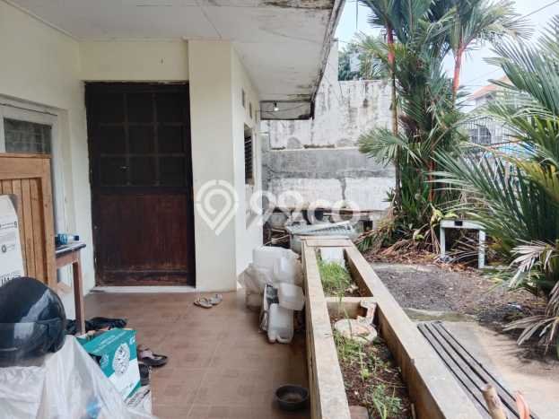 Rumah kawasan Bugangan, Semarang, LT 446m² LB 362m² Rumah kawasan Bugangan, Semarang, LT 446m² LB 362m²