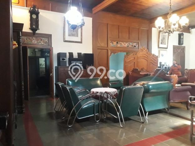 Siap Huni Hunian Elit 8 Kamar di Kraton Dekat ke Mana Saja Siap Huni Hunian Elit 8 Kamar di Kraton Dekat ke Mana Saja