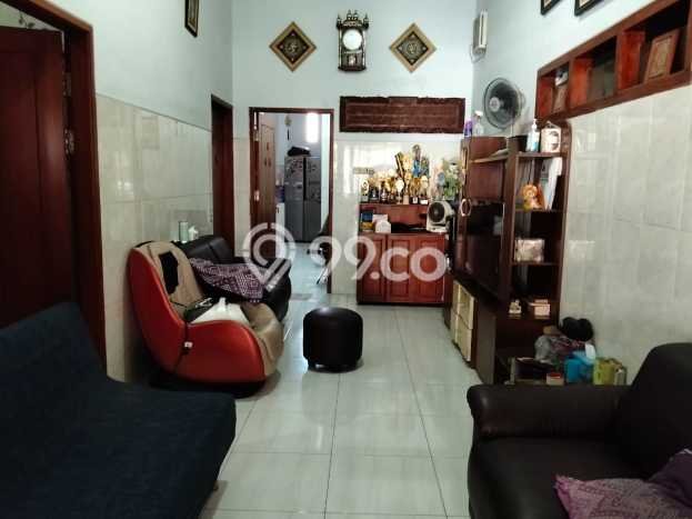For Sale! Premium House LT 180m2 Desain Modern di Ketintang For Sale! Premium House LT 180m2 Desain Modern di Ketintang