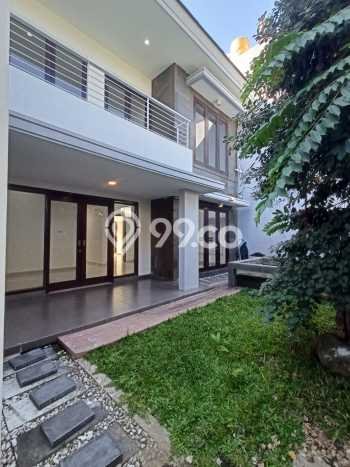 For Sale Rumah 6 Kamar Lokasi Ideal Nyaman dan Strategis di Sidoarjo For Sale Rumah 6 Kamar Lokasi Ideal Nyaman dan Strategis di Sidoarjo