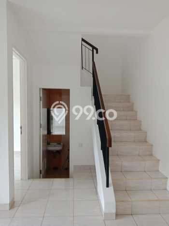Disewakan! Rumah 3 Kamar Tidur &
2 Kamar Mandi di BSD City, Tangerang Disewakan! Rumah 3 Kamar Tidur &
2 Kamar Mandi di BSD City, Tangerang