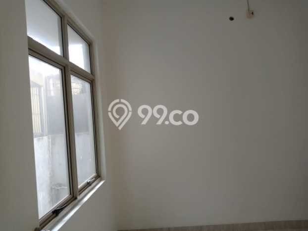 Disewakan! Rumah 3 Kamar Tidur &
2 Kamar Mandi di BSD City, Tangerang Disewakan! Rumah 3 Kamar Tidur &
2 Kamar Mandi di BSD City, Tangerang