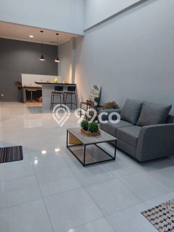 Jual Rumah Modern 2 KT di BSD City, Tangerang Jual Rumah Modern 2 KT di BSD City, Tangerang