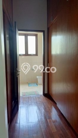 Hunian Elit LB 600m2 Siap Pakai Desain Elegan di BSD, Tangerang Hunian Elit LB 600m2 Siap Pakai Desain Elegan di BSD, Tangerang