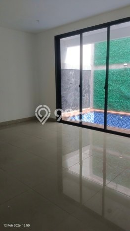 Rumah Mewah LB 285m2 Siap Pakai Desain Elegan di Bintaro, Tangerang Selatan Rumah Mewah LB 285m2 Siap Pakai Desain Elegan di Bintaro, Tangerang Selatan
