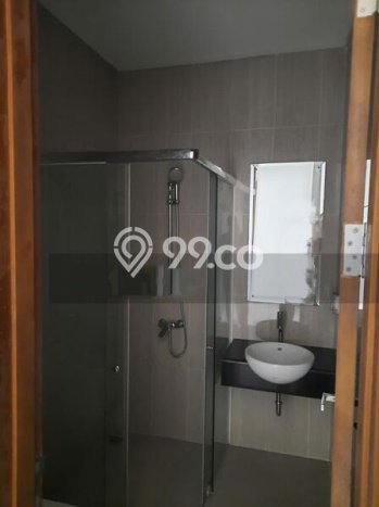 Disewakan! Rumah 3 Kamar Tidur &
3 Kamar Mandi di BSD City, Tangerang Disewakan! Rumah 3 Kamar Tidur &
3 Kamar Mandi di BSD City, Tangerang