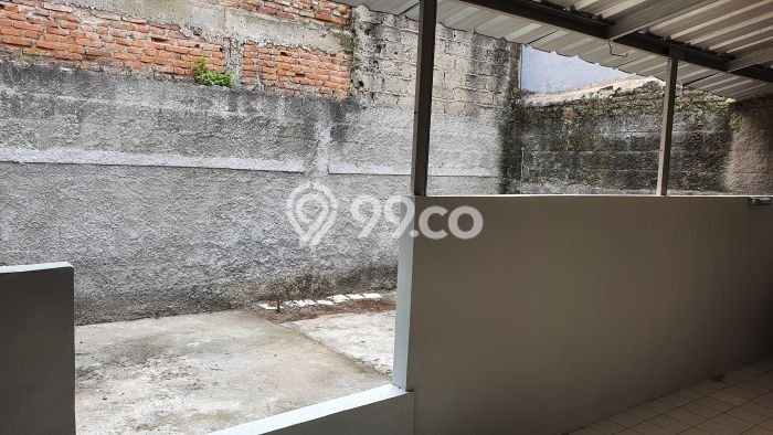 Disewakan! Rumah 2 Kamar Tidur &
1 Kamar Mandi di BSD, Tangerang Disewakan! Rumah 2 Kamar Tidur &
1 Kamar Mandi di BSD, Tangerang