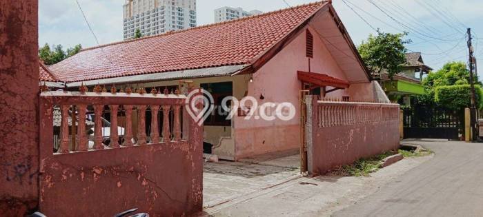 For Sale! Premium House LT 350m2 Desain Elegan di Margonda For Sale! Premium House LT 350m2 Desain Elegan di Margonda