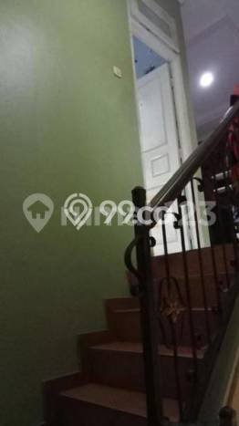 Hunian Cantik Minimalis Lb 75m2 di Pamulang, Tangerang Selatan Hunian Cantik Minimalis Lb 75m2 di Pamulang, Tangerang Selatan