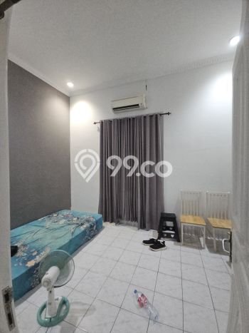 For Sale Rumah 4 Kamar Lokasi Strategis Bagus dan Strategis di Kramat Jati For Sale Rumah 4 Kamar Lokasi Strategis Bagus dan Strategis di Kramat Jati