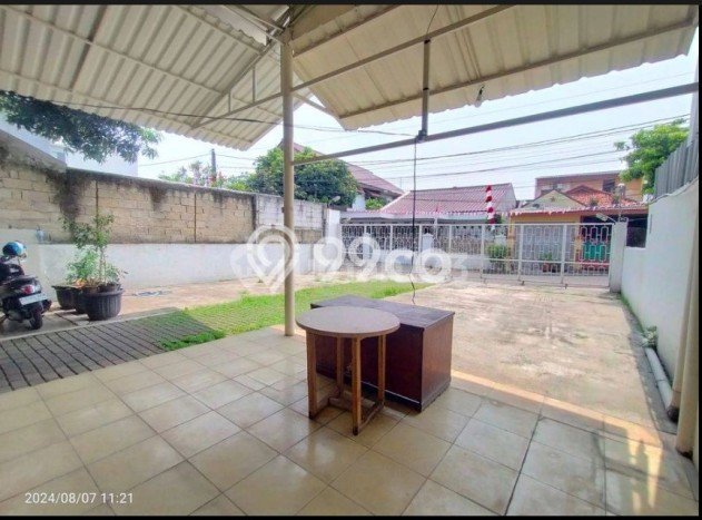 Jarang Ada! Tanah di Beji Punya Luas 246m2 SHM Jarang Ada! Tanah di Beji Punya Luas 246m2 SHM