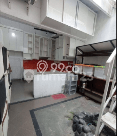 Rumah Strategis Minimalis Lb 95m2 di Cilodong, Depok Rumah Strategis Minimalis Lb 95m2 di Cilodong, Depok