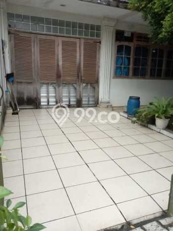 Rumah Luxury Modern Tanpa Renovasi di Bojong Sari Depok Rumah Luxury Modern Tanpa Renovasi di Bojong Sari Depok