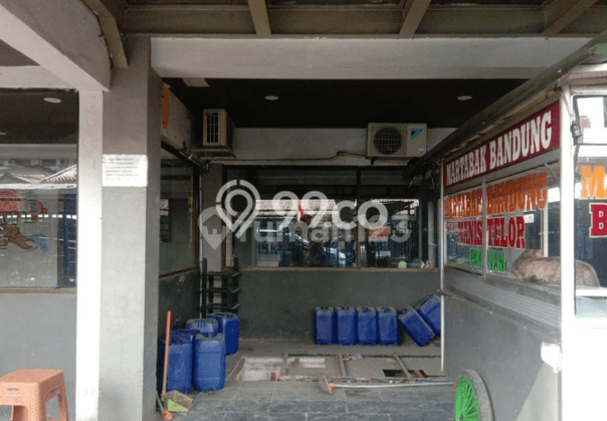 Ruko Dijual di Beji LT 215m2, LB 400m2 Solusi Investasi Cerdas Ruko Dijual di Beji LT 215m2, LB 400m2 Solusi Investasi Cerdas