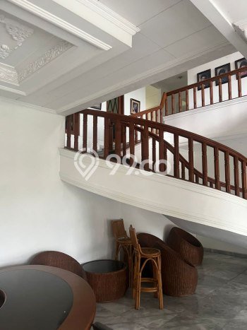 Hunian Mewah Dijual LT 1575m2 di Cidadap, Bandung Hunian Mewah Dijual LT 1575m2 di Cidadap, Bandung