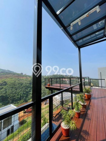 Dijual Rumah Luas Elegan Dengan View Cantik di Dago Pakar, Bandung Dijual Rumah Luas Elegan Dengan View Cantik di Dago Pakar, Bandung