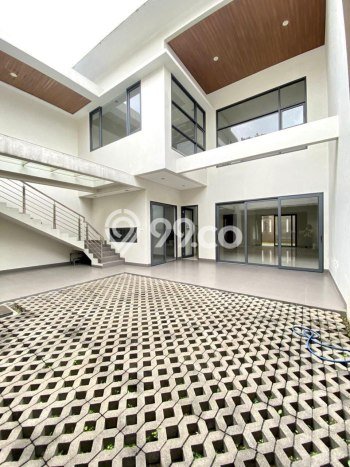 Hunian Mewah Siap Huni LT 311m2 di Lengkong, Bandung Hunian Mewah Siap Huni LT 311m2 di Lengkong, Bandung