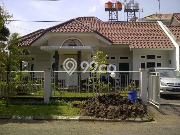 Rumah Eksklusif Siap Huni LT 374m2 di Batununggal, Bandung Rumah Eksklusif Siap Huni LT 374m2 di Batununggal, Bandung