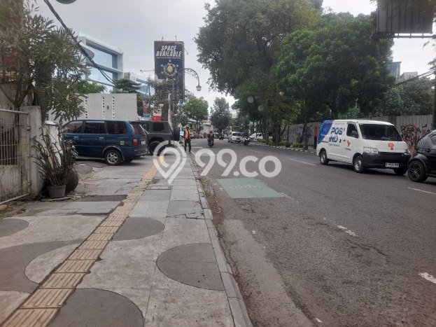 Rumah Luxury Modern Tanpa Renovasi di Riau Bandung Rumah Luxury Modern Tanpa Renovasi di Riau Bandung